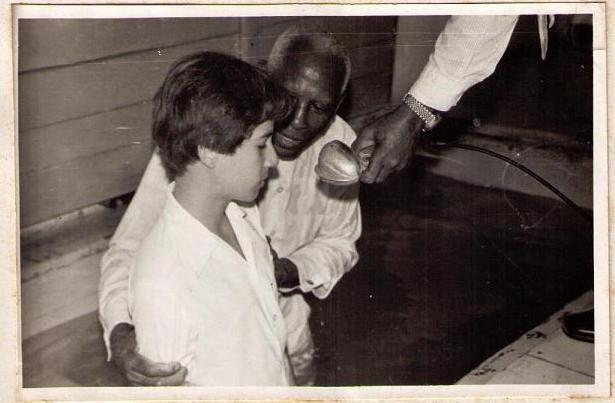 Bautismo de Esteban Batista (13 aos), bautizado por Maximino Garriga